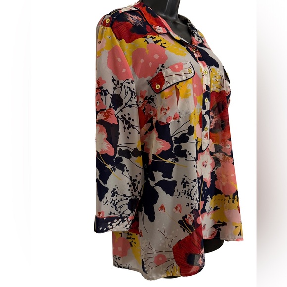 Floral Button-Up Blouse for Women’s - Picture 8 of 8